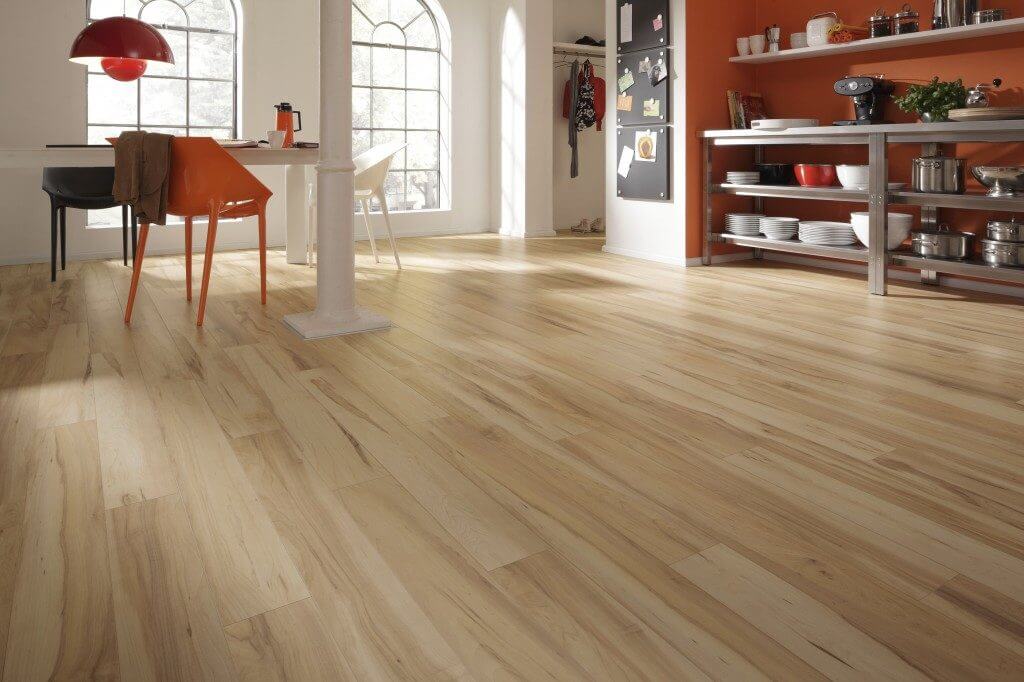 Cómo limpiar los suelos de madera de forma correcta