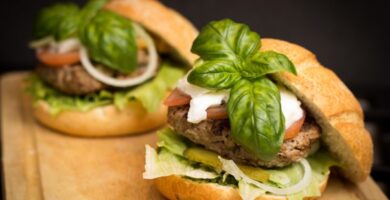 Las mejores hamburgueserías de Barcelona: un festín para los amantes de la carne 9 Las mejores hamburgueserías de Barcelona: un festín para los amantes de la carne