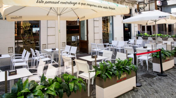 Los mejores consejos para el mobiliario de hostelería de terraza 1 Los mejores consejos para el mobiliario de hostelería de terraza