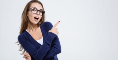 Maquillaje especial para mujeres con gafas 7 Maquillaje especial para mujeres con gafas
