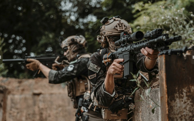 Airsoft táctico: la experiencia que combina deporte, estrategia y realismo militar